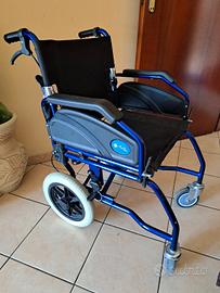 Sedia a rotelle super leggera 