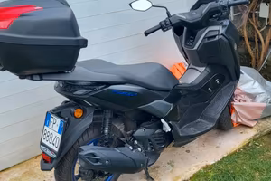 YAMAHA 125 NMAX TECH