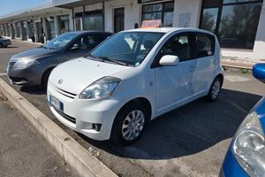 Daihatsu Sirion 1.0 Hiro
