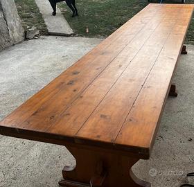 Tavolo 3,8x0,83 m - Altezza 0,84 m