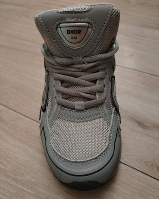 Scarpe numero 38 unisex
