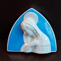 Placca da parete del 1975 raffigurante una Madonna