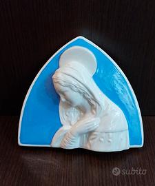 Placca da parete del 1975 raffigurante una Madonna
