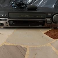 Videoresistratore vhs Aiwa