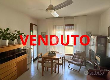 2 LOCALI A CORSICO