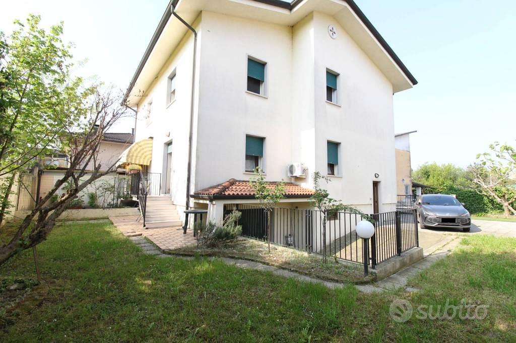 Casa – Albaredo d'Adige - Vista 2