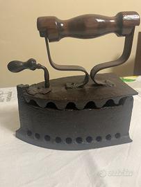 Ferro da stiro a carbone