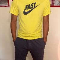 Maglietta Nike, gialla