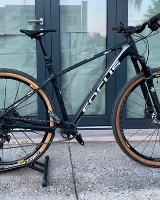 MTB FOCUS CARBONIO 29 tg.M
