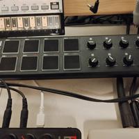 Akai LPD8