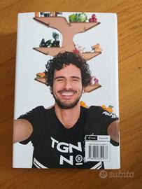 Libro "Io mi vogli bene" editore Mondadori