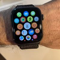 APPLE WATCH 4 44MM