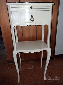comodino shabby chic 