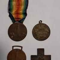 Medaglie e cimeli seconda guerra mondiale