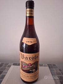 Bottiglia di vino Barolo, anno 1976 