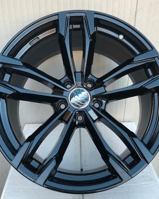 Cerchi lega 18 TECNOMAGNESIO THUNDER Nero Lucido B