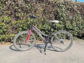 Bicicletta Lombardo Panarea 24