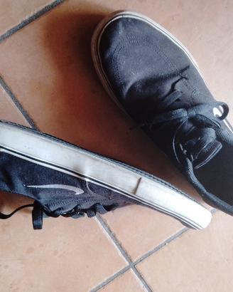 scarpe uomo Naike 