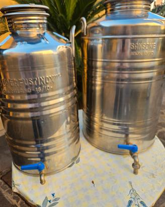 Fusti acciaio inox con Rubinetto per olio.