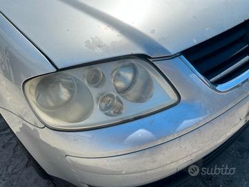 Fanale anteriore destro volkswagen touran anno 200
