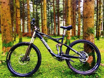 Mountain bike Specializef Enduro