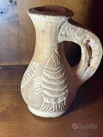 brocca d'epoca artigianale 