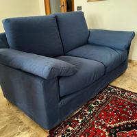 Divani blu in tessuto