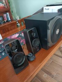 Trust tytan powerful bass 2.1 speakers