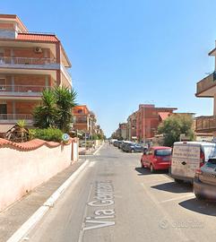 Torvaianica grazioso bilocale arredato