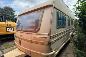 Tabbert Baronesse (8,9 m) – Maxi Caravan a Doppio