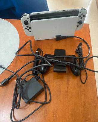 nintendo switch oled piu giochi