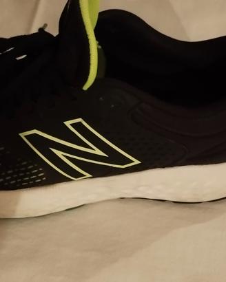 NEW BALANCE Running Uomo - Nero e verde fluo