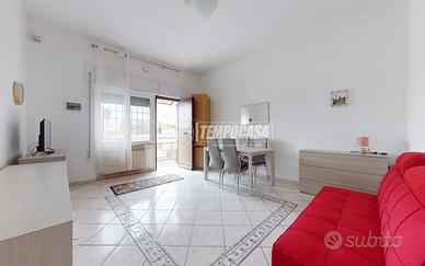 Appartamento a Fiumicino Via Florinas 2 locali