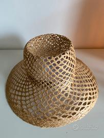 Cappello in raffia a rete