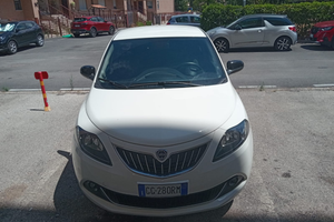 Lancia ypsilon Hybrid