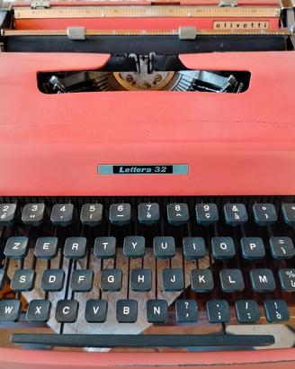 Rara Olivetti 32 rosa.