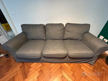 Divano Ektorp 3 posti