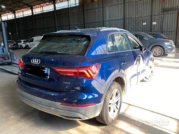 Audi Q3 35 2.0 tdi quattro s-tronic INCIDENTATO