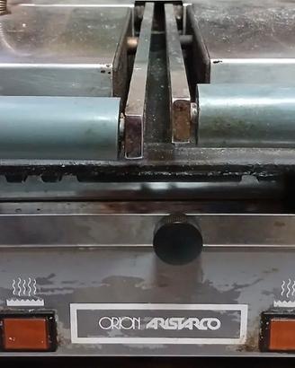 Piastra  per panini e altro .. Aristarco