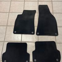 TAPPETINI AUDI A4 SERIE 3