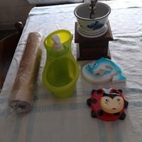 Vari utensili di cucina 