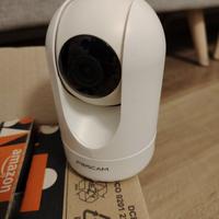 Coppia di telecamere da interno Foscam R4M
