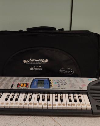 Pianola/tastiera vintage + custodia e alimentatore