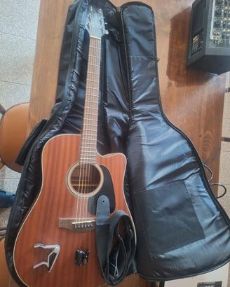chitarra Takamine