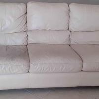 DIVANO IN PELLE