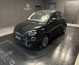 FIAT 500e Berlina 42 kWh Red