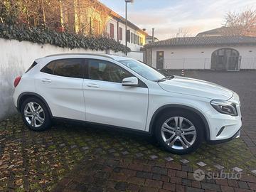 Mercedes GLA 200 GLA 200 d (cdi) Executive auto