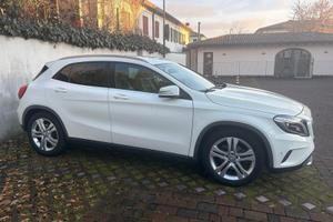 Mercedes GLA 200 GLA 200 d (cdi) Executive auto