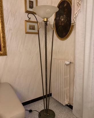 Piantana in ferro battuto