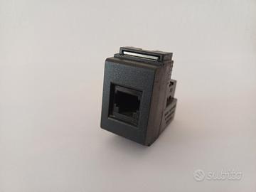 BTICINO LIVING CLASSIC - 4983 Presa Telefonica